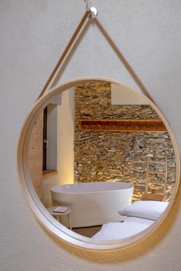 Bed and Breakfast L'Ozio Creativo Castelnuovo Nigra Exterior foto